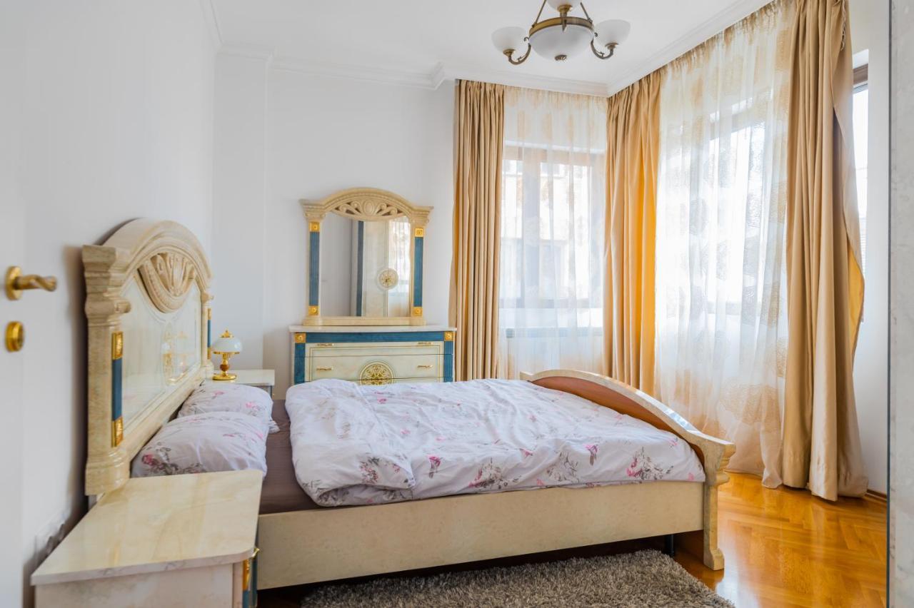Central 2-Bd Bright Apartment In Sofia By Flat Mаnager Eksteriør bilde